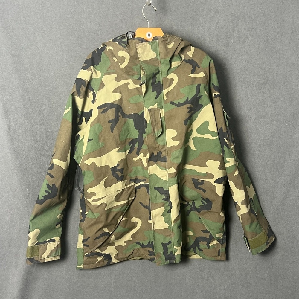 US Military ECWCS Gen I Gore-Tex Woodland Camo Cold Weather Parka Large Regular